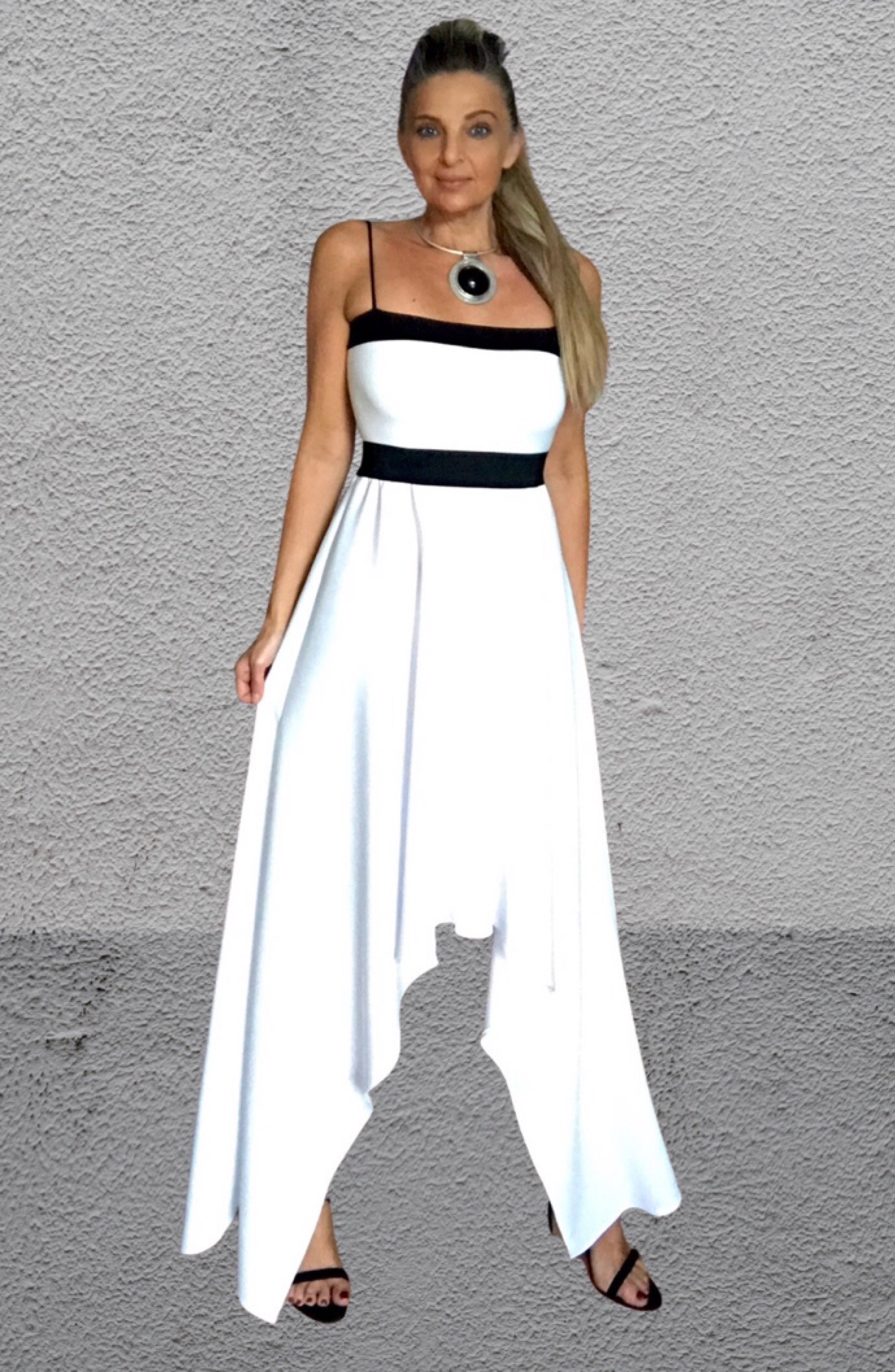 Dlouhé asymetrické šaty BOROS DR-L-AS04